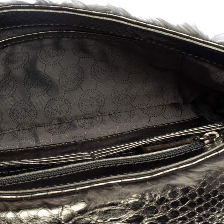 Pre Owned Michael Kors Metallic Grey Python Embossed Leather and Rabbit Fur Fulton Baguette 