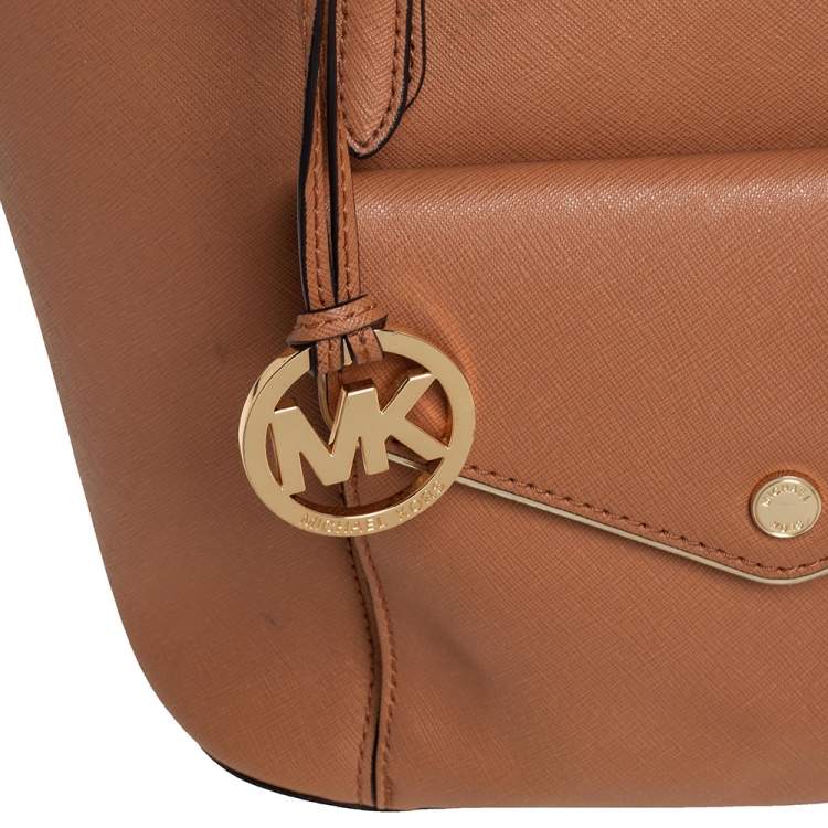 Pre Owned Michael Kors Brown Saffiano Leather Jet Set Pocket Tote