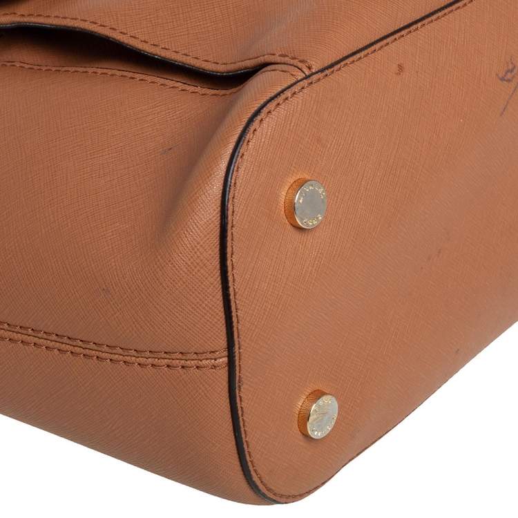 Pre Owned Michael Kors Brown Saffiano Leather Jet Set Pocket Tote