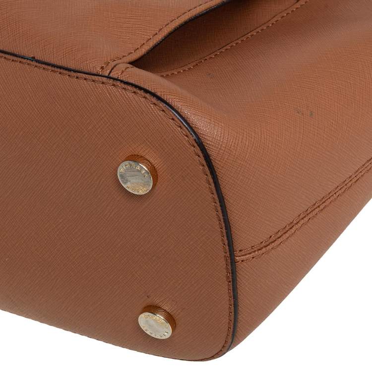 Pre Owned Michael Kors Brown Saffiano Leather Jet Set Pocket Tote