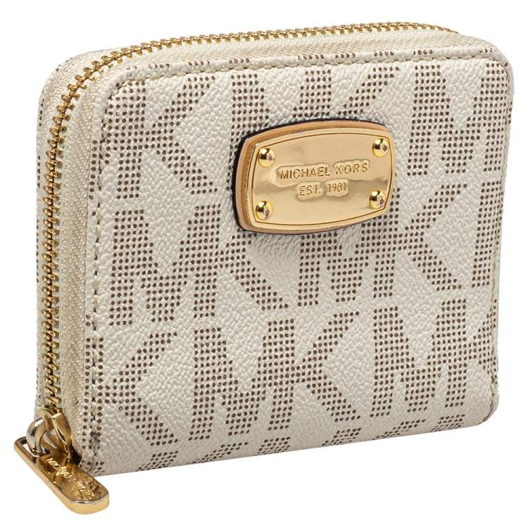Pre Owned Michael Kors White/Beige Compact Wallet
