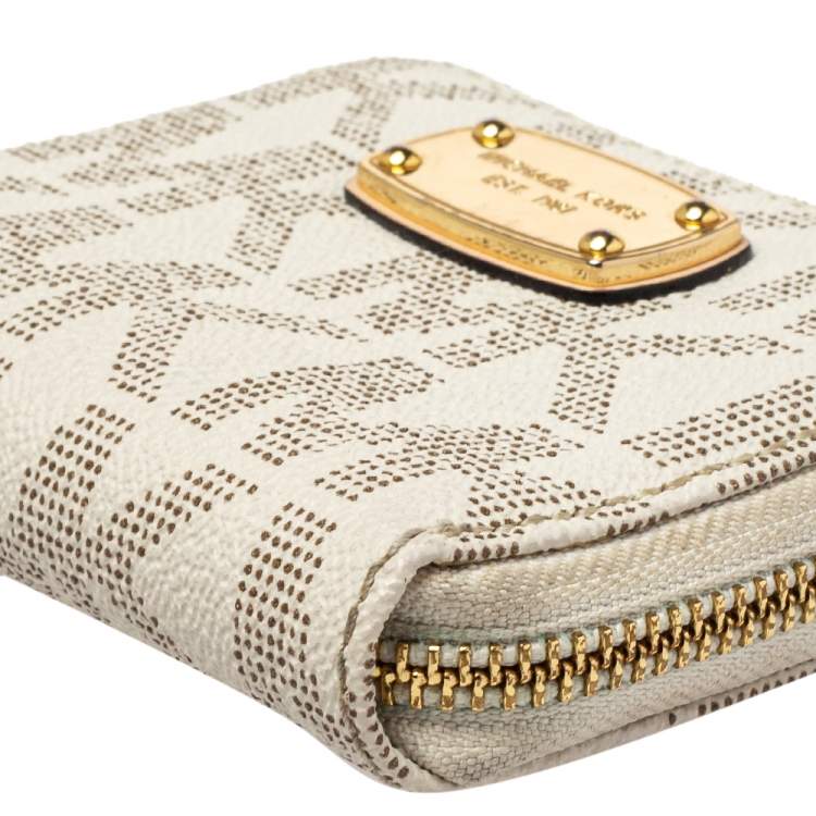 Pre Owned Michael Kors White/Beige Compact Wallet