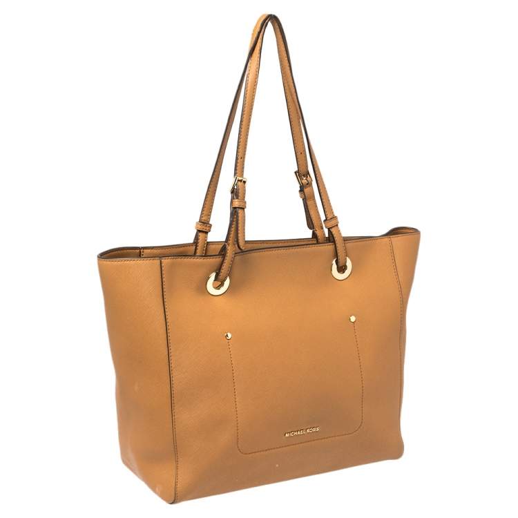 Pre Owned Michael Kors Tan Leather Large Walsh Top Zip Tote