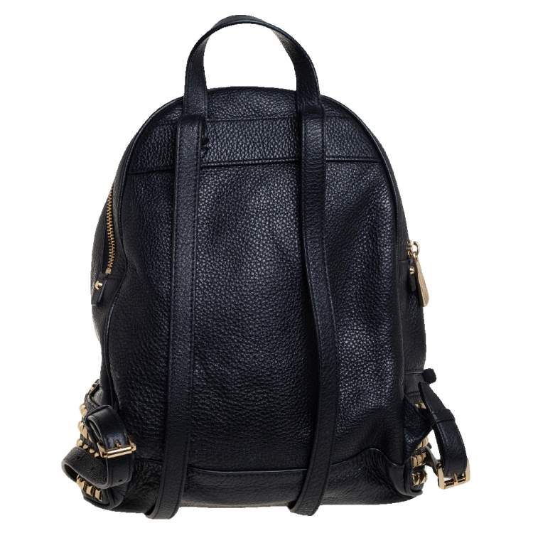 مملوكة مسبقًا Michael Kors Black Leather Small Studded Rhea Backpack
