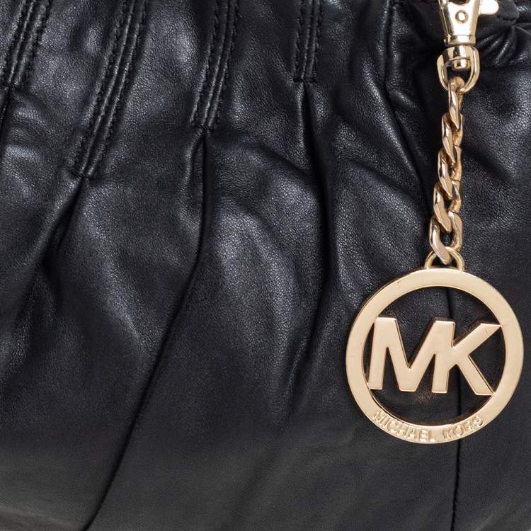 Pre Owned Michael Kors Black Leather Erin Hobo