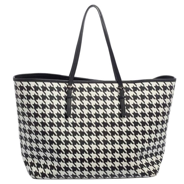 Pre Owned Michael Kors Hounds tooth Printed Leather Jet Set Travel Tote