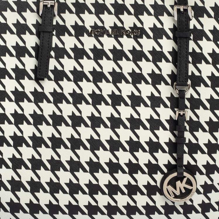 Pre Owned Michael Kors Hounds tooth Printed Leather Jet Set Travel Tote