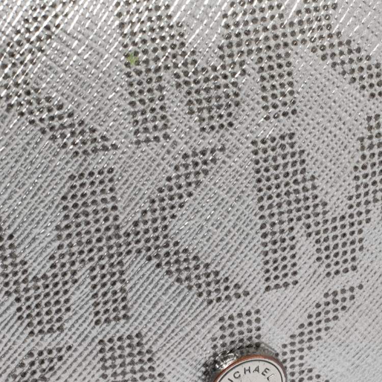 Pre Owned Michael Kors Metallic Silver Signature Coated Canvas Bifold Wallet