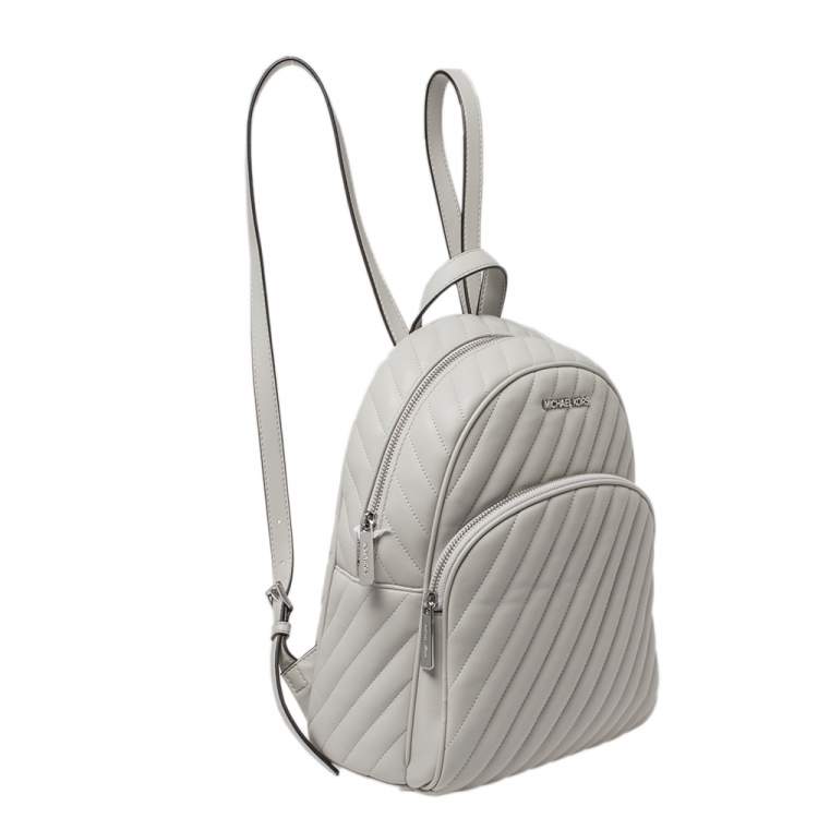 مملوكة مسبقًا Michael Kors Grey Leather Medium Abbey Backpack
