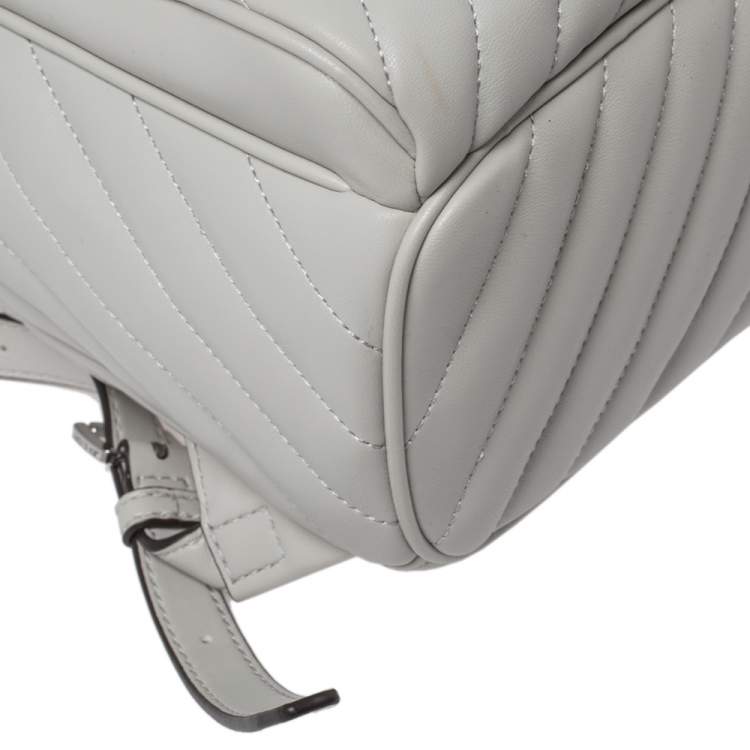 مملوكة مسبقًا Michael Kors Grey Leather Medium Abbey Backpack