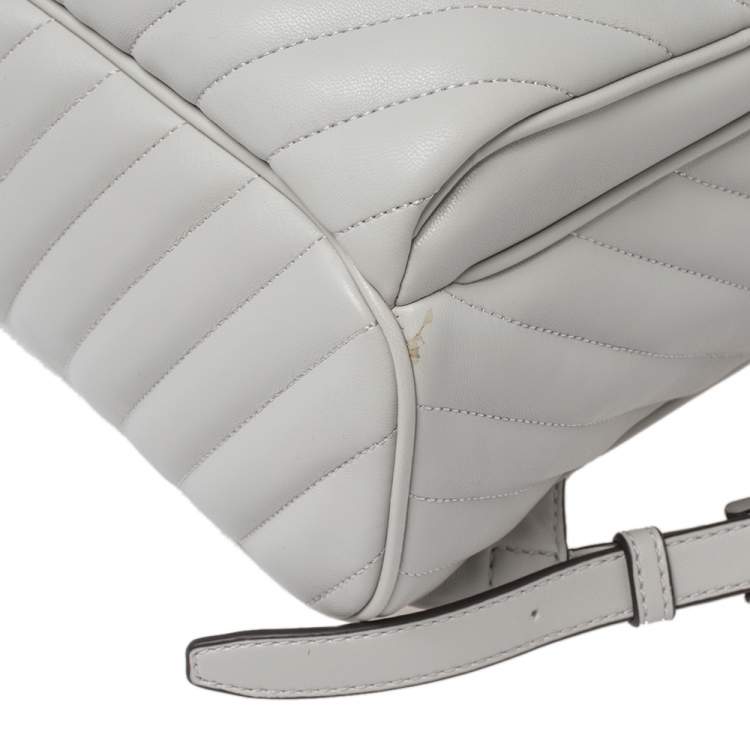 مملوكة مسبقًا Michael Kors Grey Leather Medium Abbey Backpack