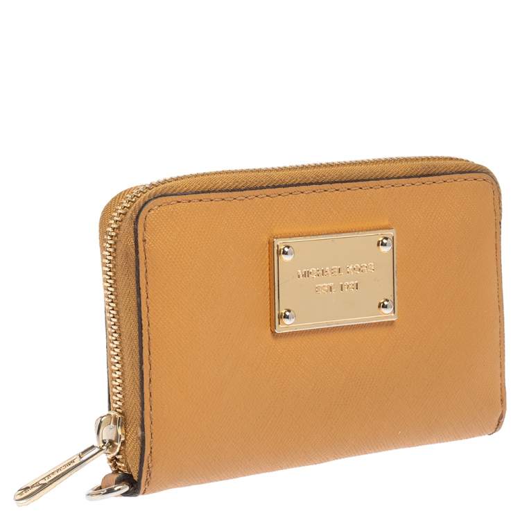 Pre Owned Michael Kors Tan Leather Zip Around Wristlet Wallet.