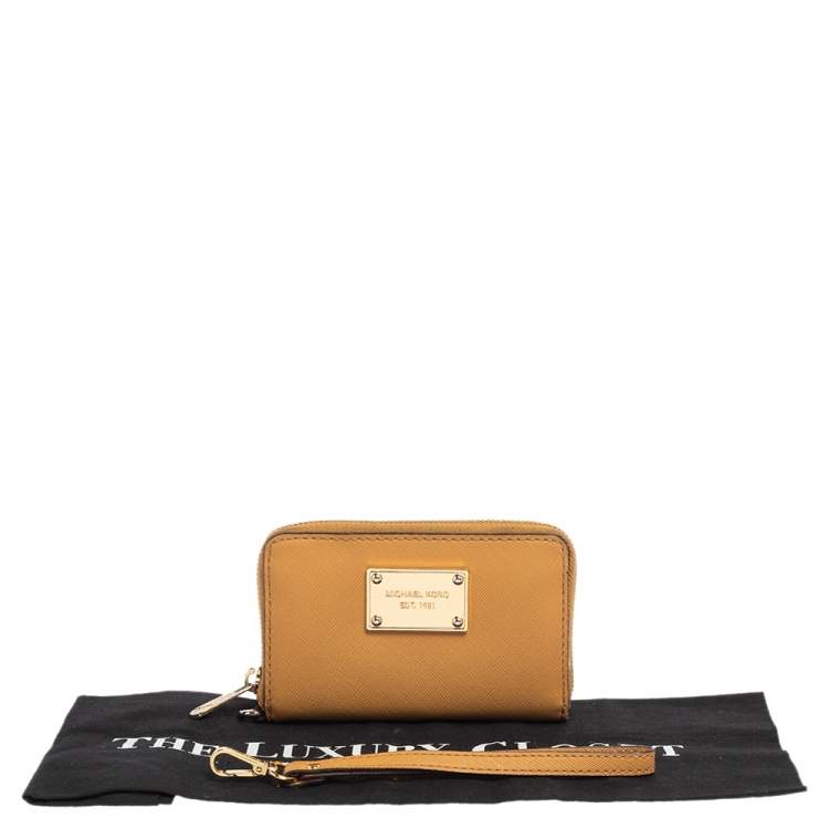 Pre Owned Michael Kors Tan Leather Zip Around Wristlet Wallet.