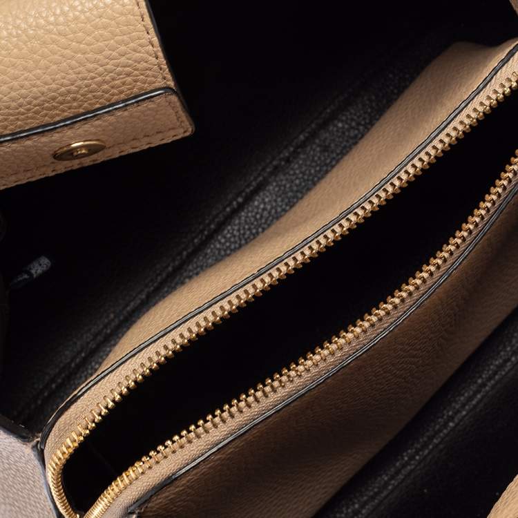 Pre Owned Michael Kors Beige Leather Kimberly Satchel