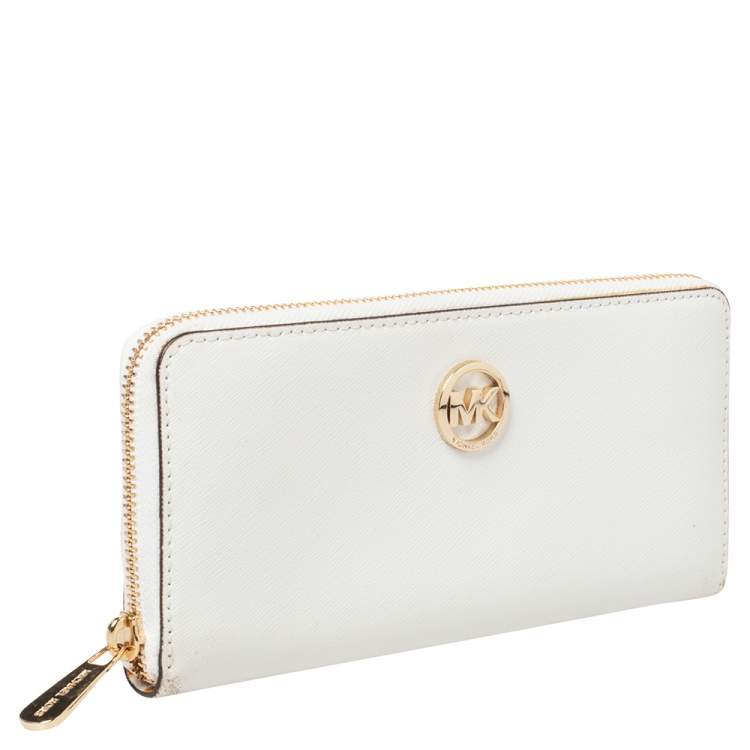 Pre Owned Michael Kors White Leather Zip Around Wallet