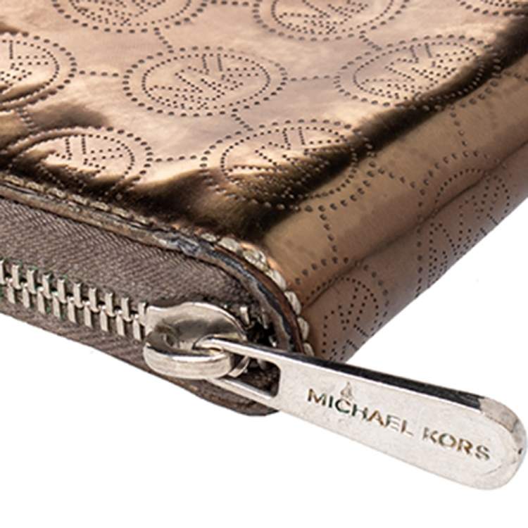 Pre Owned Michael Kors Metallic Gold Leather Jet Set Zip Around Wallet