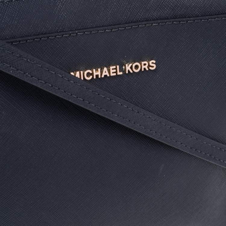 Pre Owned Michael Kors Navy Blue Saffiano Leather Jet Set Camera Crossbody Bag