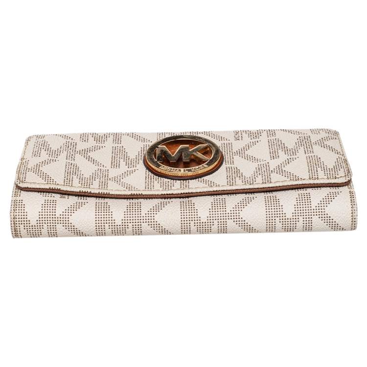 Pre Owned Michael Kors White Signature Canvas Fulton Wallet