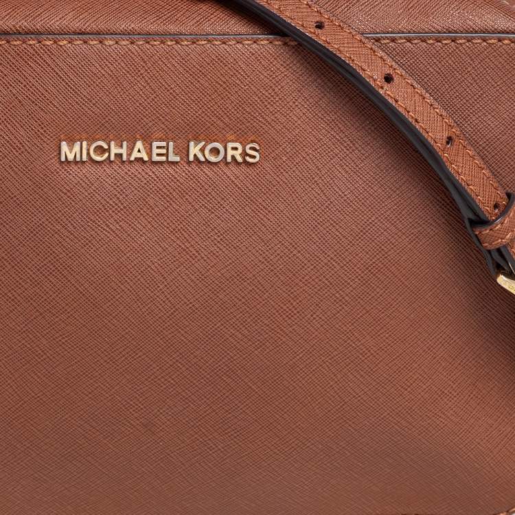 Pre Owned Michael Kors Brown Saffiano Leather Jet Set Camera Crossbody Bag
