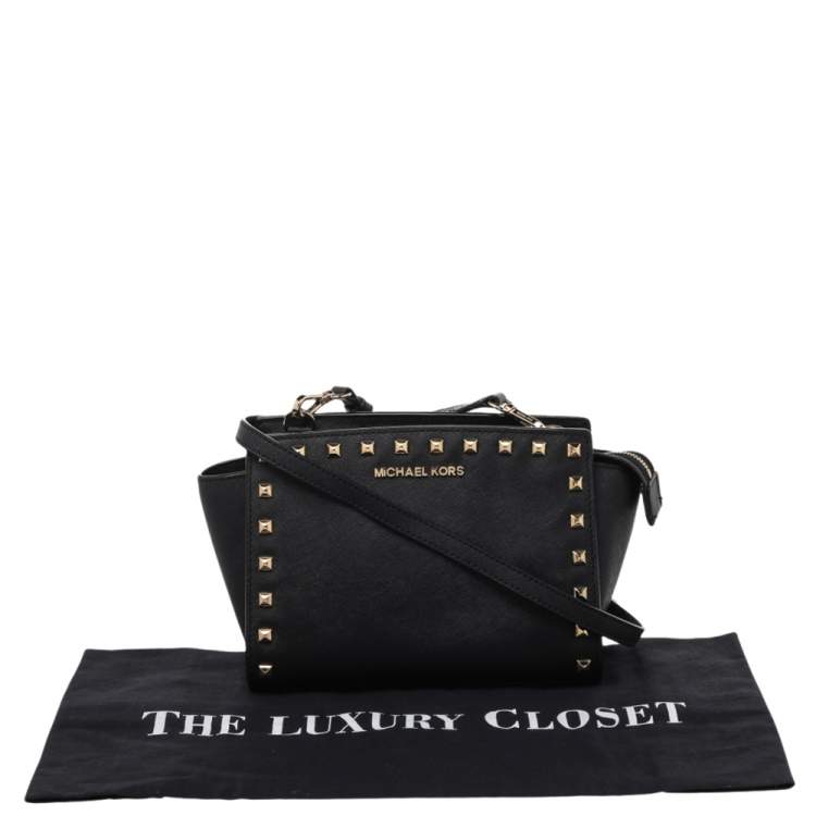 Pre Owned Michael Kors Black Studded Saffiano Leather Selma Crossbody Bag