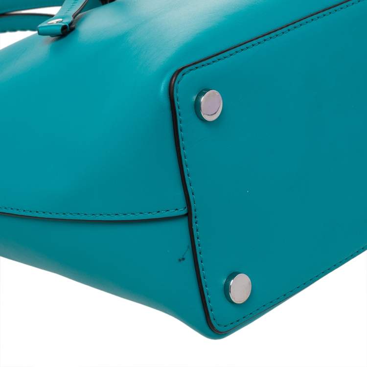 Pre Owned Michael Kors Blue Leather Drawstring Shoulder Bag