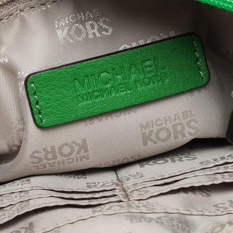 Pre Owned Michael Kors Green Leather Jet Set Crossbody Bag