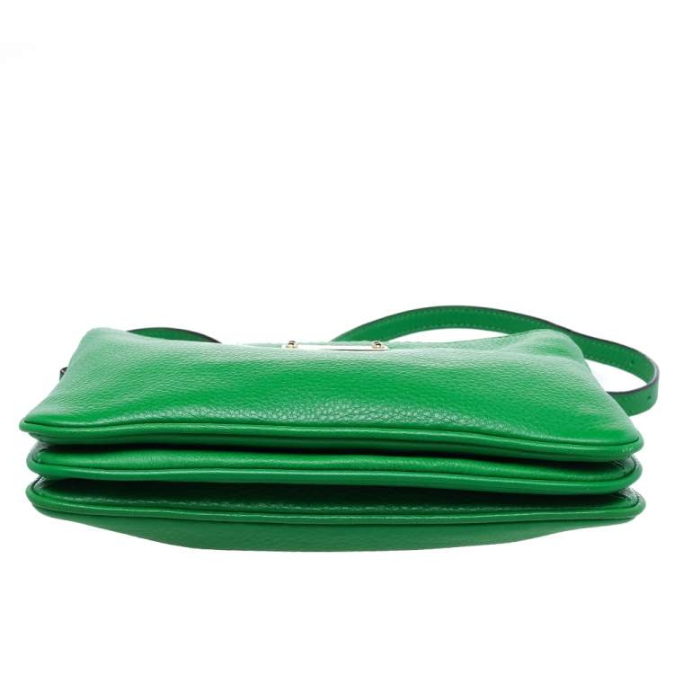 Pre Owned Michael Kors Green Leather Jet Set Crossbody Bag