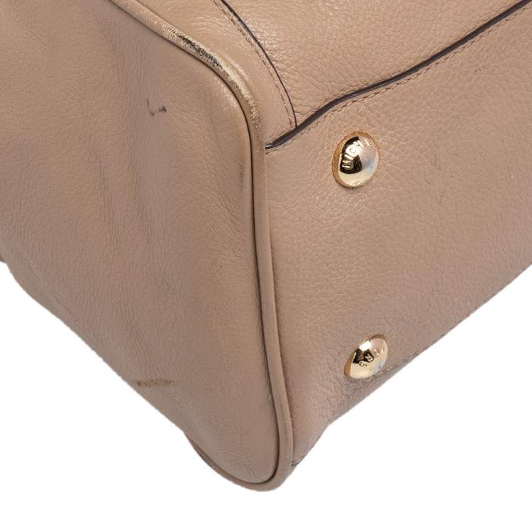 Pre Owned Michael Kors Beige Leather Hudson Satchel