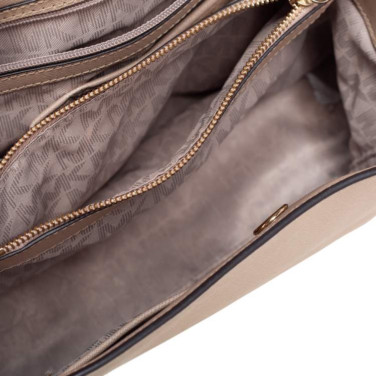 Pre Owned Michael Kors Light Beige Saffiano Leather Large Portia Shoulder Bag