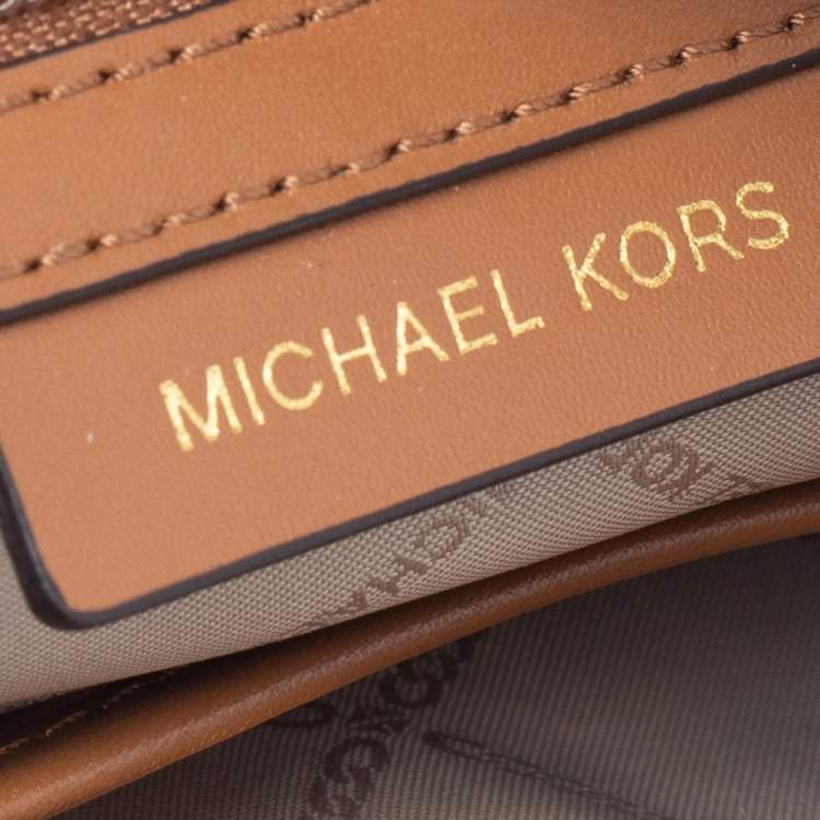 Pre Owned Michael Kors White/Brown Signature Canvas And Leather Large Downtown Astor Shoulder Bag