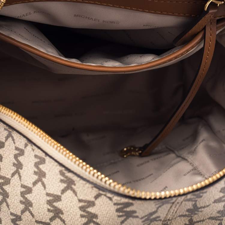 Pre Owned Michael Kors Beige Signature Coated Canvas Medium Abbey Backpack