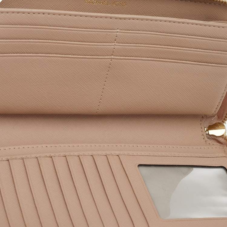 Pre Owned Michael Kors Beige Leather Zip Around Wallet