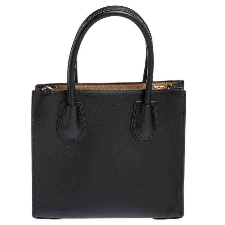 Pre Owned Michael Kors Black Leather Mini Mercer Love Tote