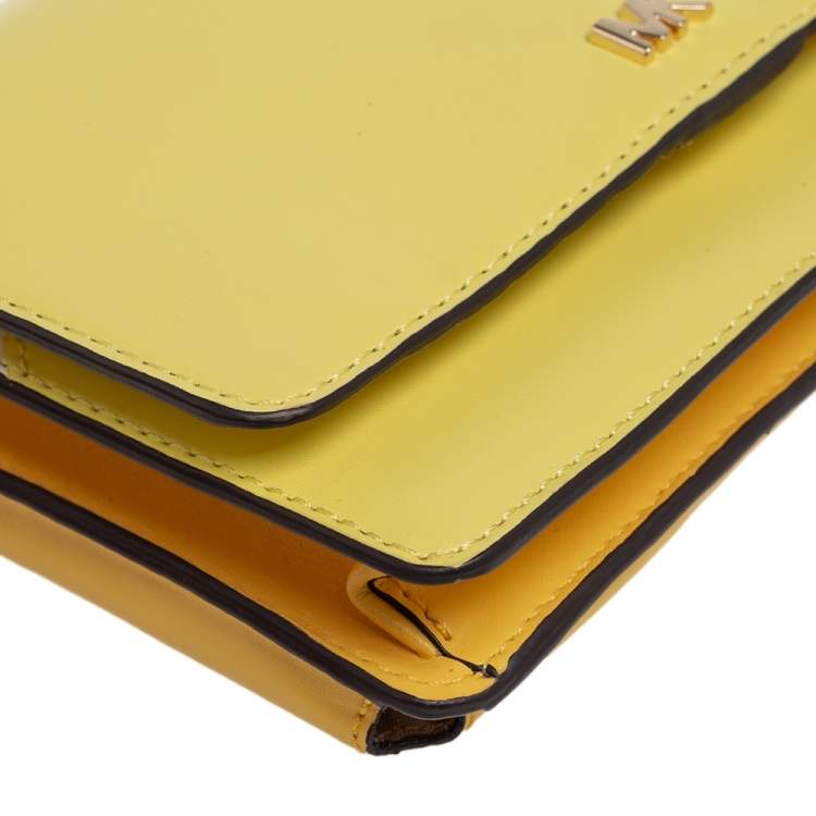Pre Owned Michael Kors Yellow Leather Phone Crossbody Bag