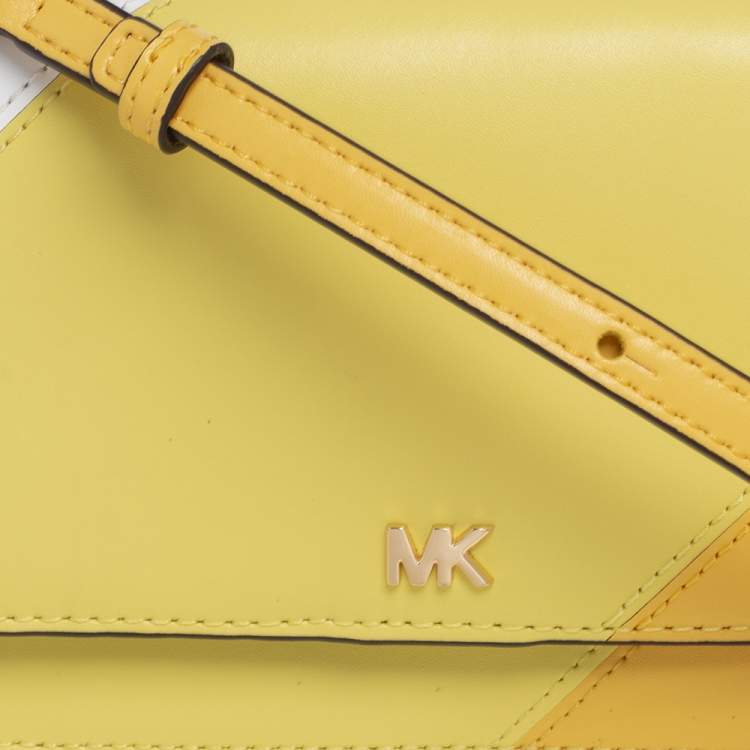 Pre Owned Michael Kors Yellow Leather Phone Crossbody Bag
