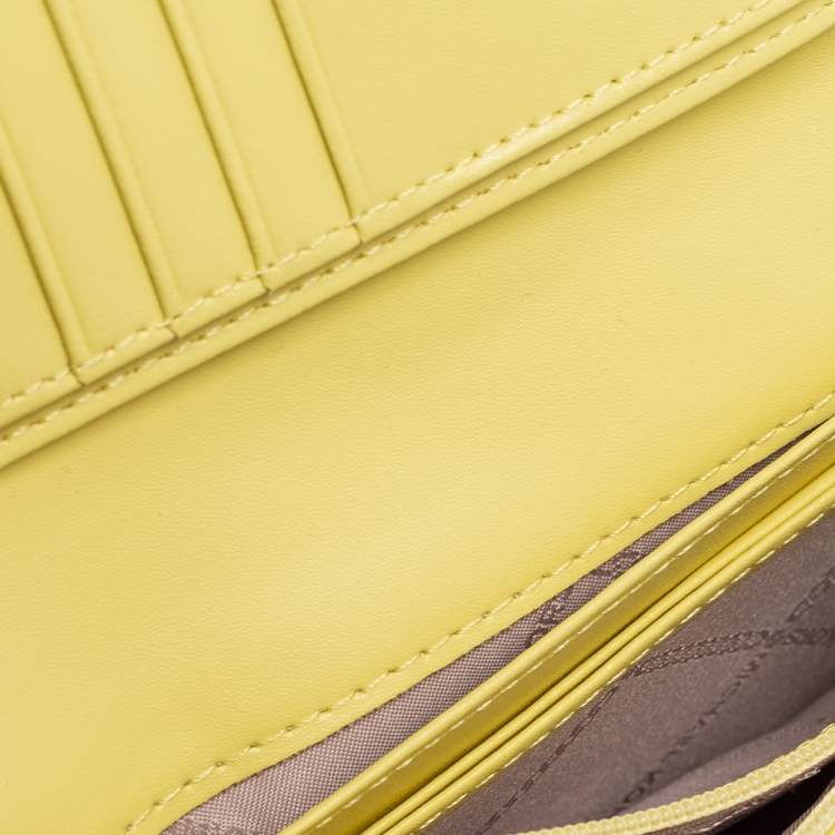 Pre Owned Michael Kors Yellow Leather Phone Crossbody Bag