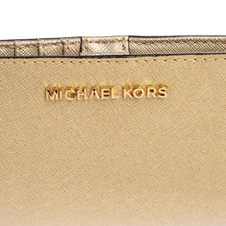 Pre Owned Michael Kors Gold Leather Jet Set Travel Bifold Wallet