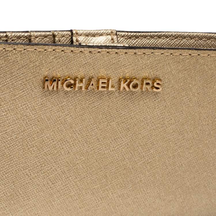 Pre Owned Michael Kors Gold Leather Jet Set Travel Bifold Wallet