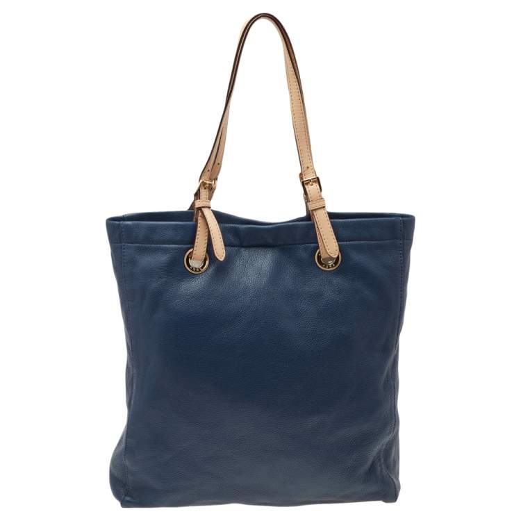 Pre Owned Michael Michael Kors Blue/Beige Leather Jet Set North South Tote