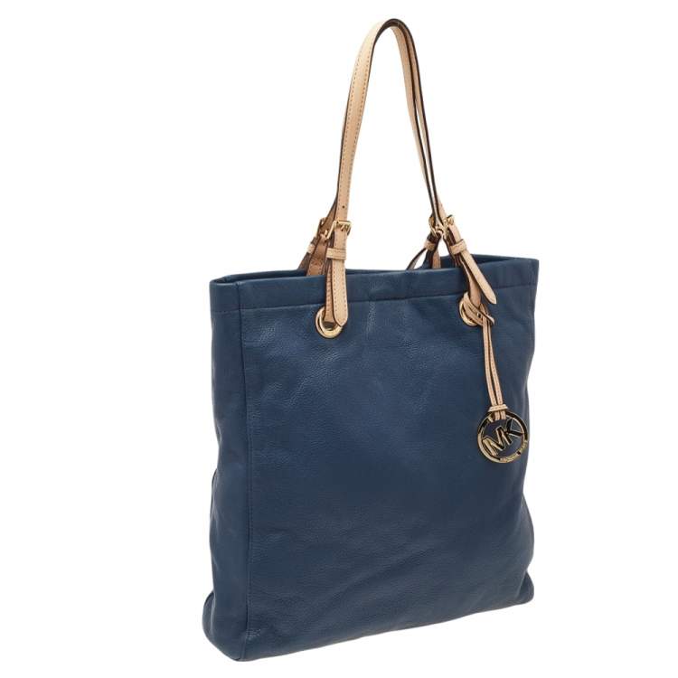Pre Owned Michael Michael Kors Blue/Beige Leather Jet Set North South Tote