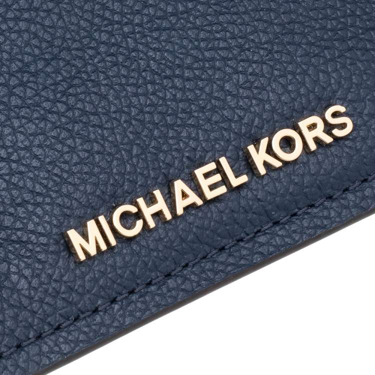 Pre Owned Michael Kors Navy Blue Leather Jet Set Flap Crossbody Bag
