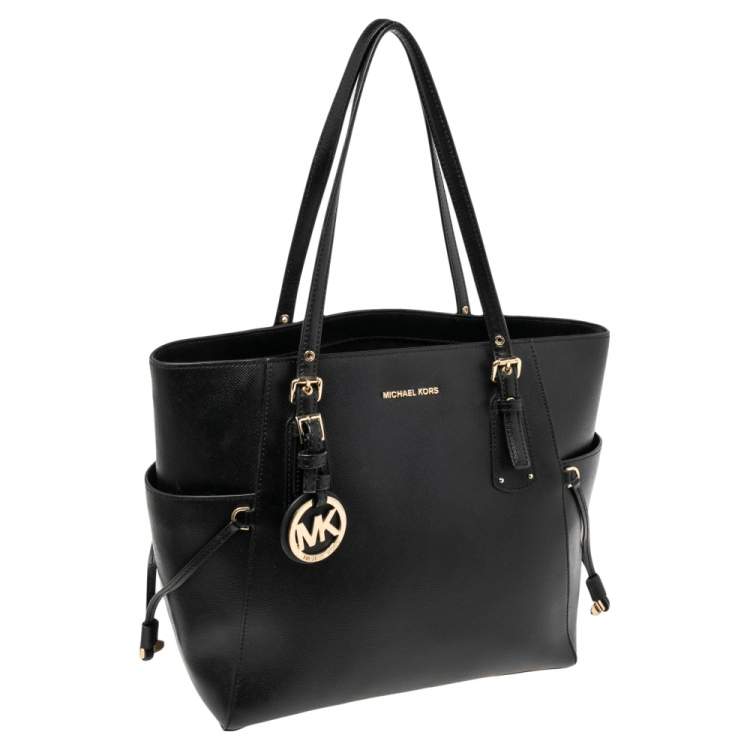 Pre Owned Michael Kors Black Leather Voyager Tote