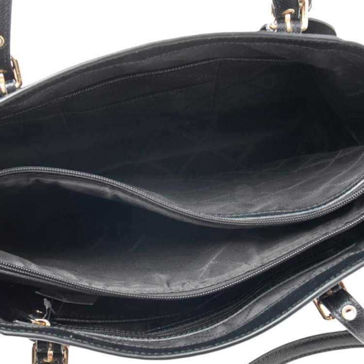 Pre Owned Michael Kors Black Leather Voyager Tote