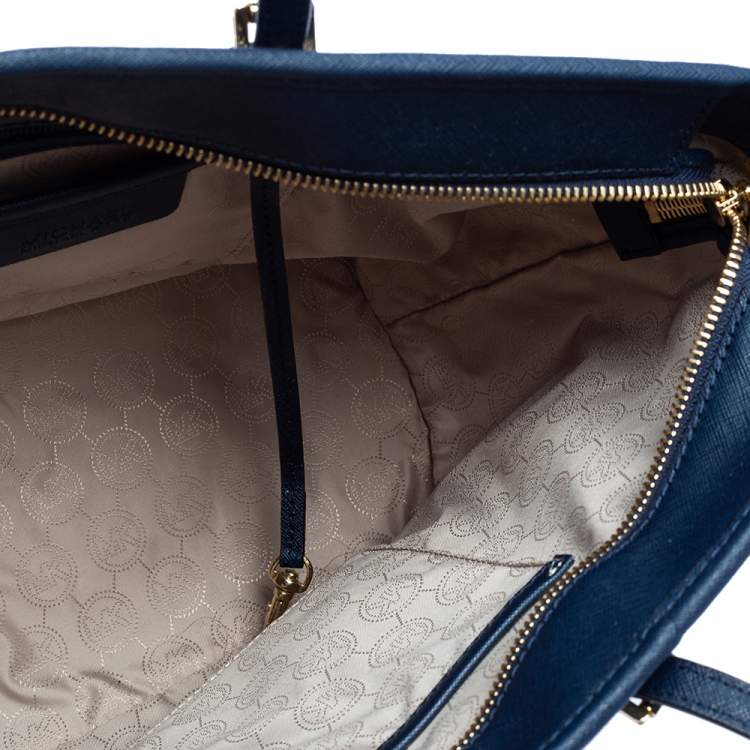 Pre Owned Michael Kors Blue Saffiano Leather Jet Set Travel Tote