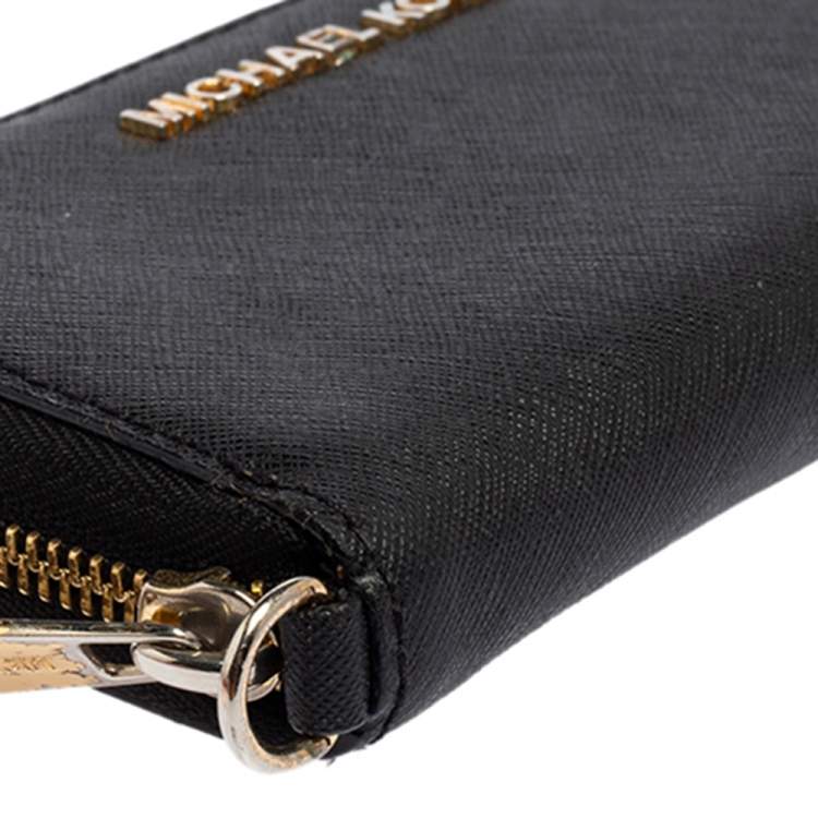 Pre Owned Michael Kors Black Leather Jet Set Zip Around Wallet