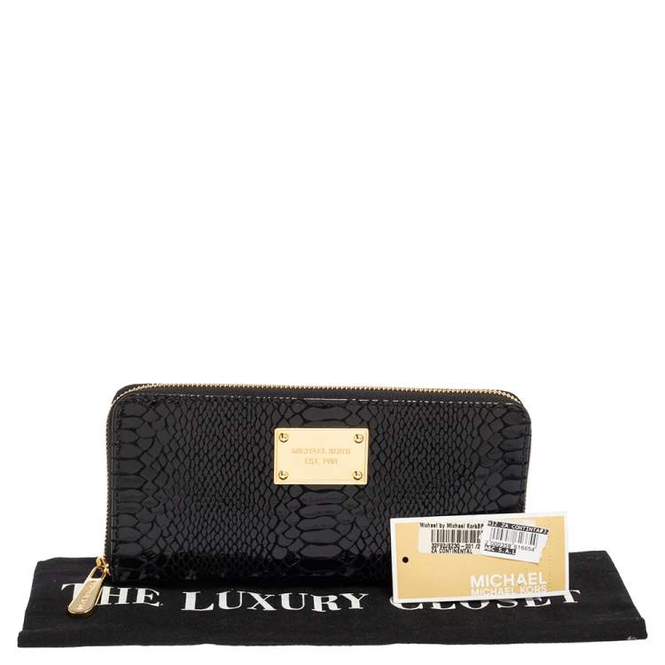Pre Owned Michael Kors Black Glossy Python Embossed Leather Jet Set Zip Around Wallet