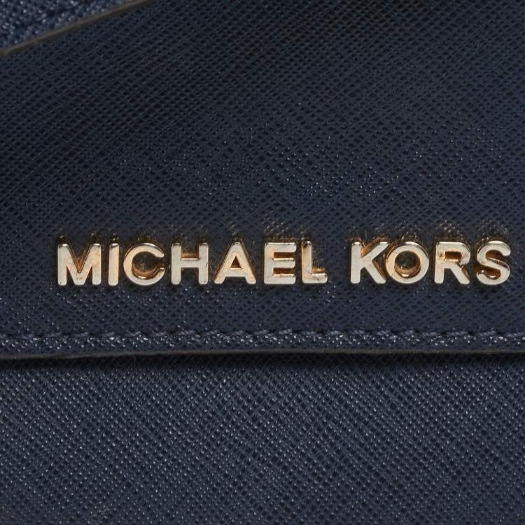 Pre Owned Michael Kors Blue Leather Multifunction Jet Set Travel Wallet