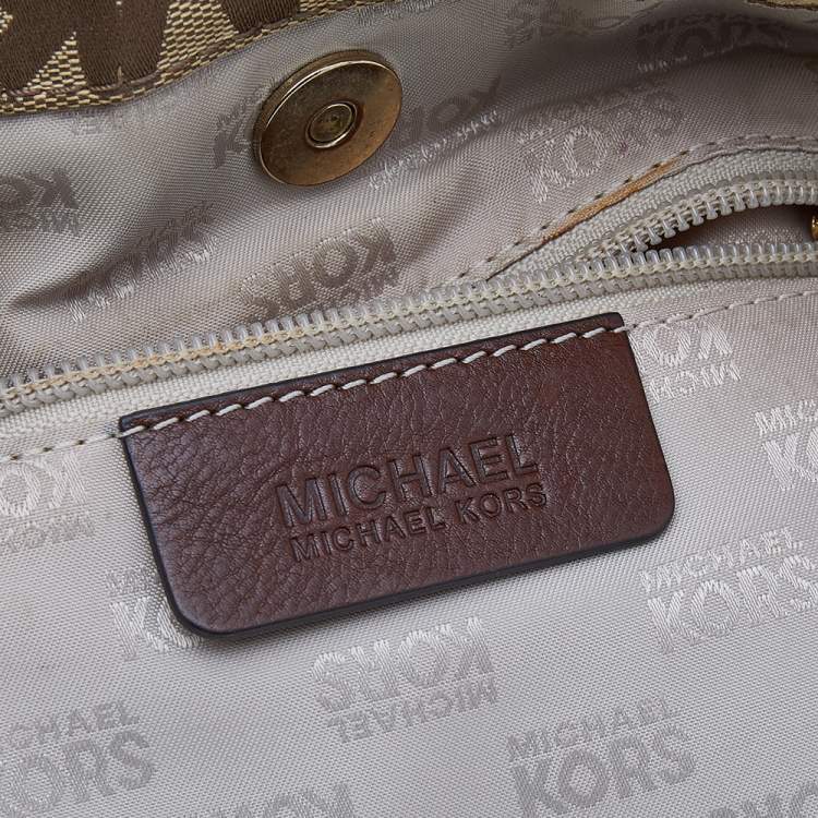Pre Owned Michael Kors Beige/Brown Signature Canvas Tote