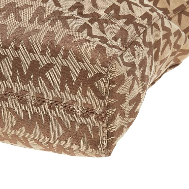 Pre Owned Michael Kors Beige/Brown Signature Canvas Tote