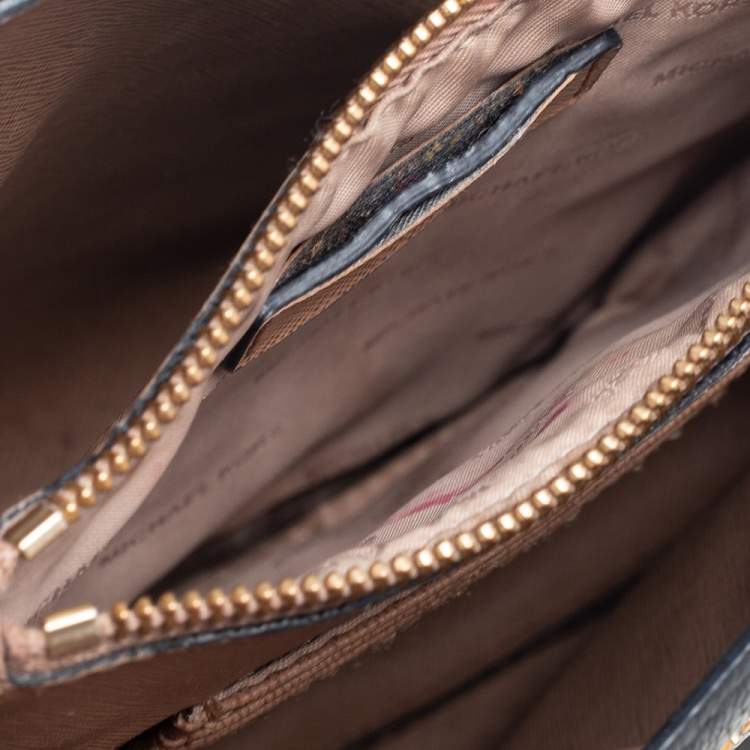 Pre Owned Michael Kors Black Leather Mini Mercer Tote